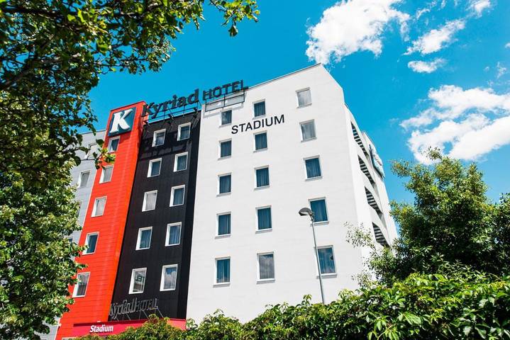 Hôtel pour 2 personnes, avec jardin à Meyzieu - 4