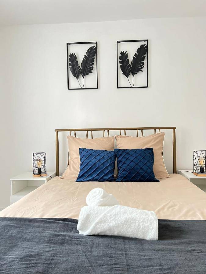 Appartement entier, Maison Amarelle:Cocon Karina in Migennes, Région d'Auxerre