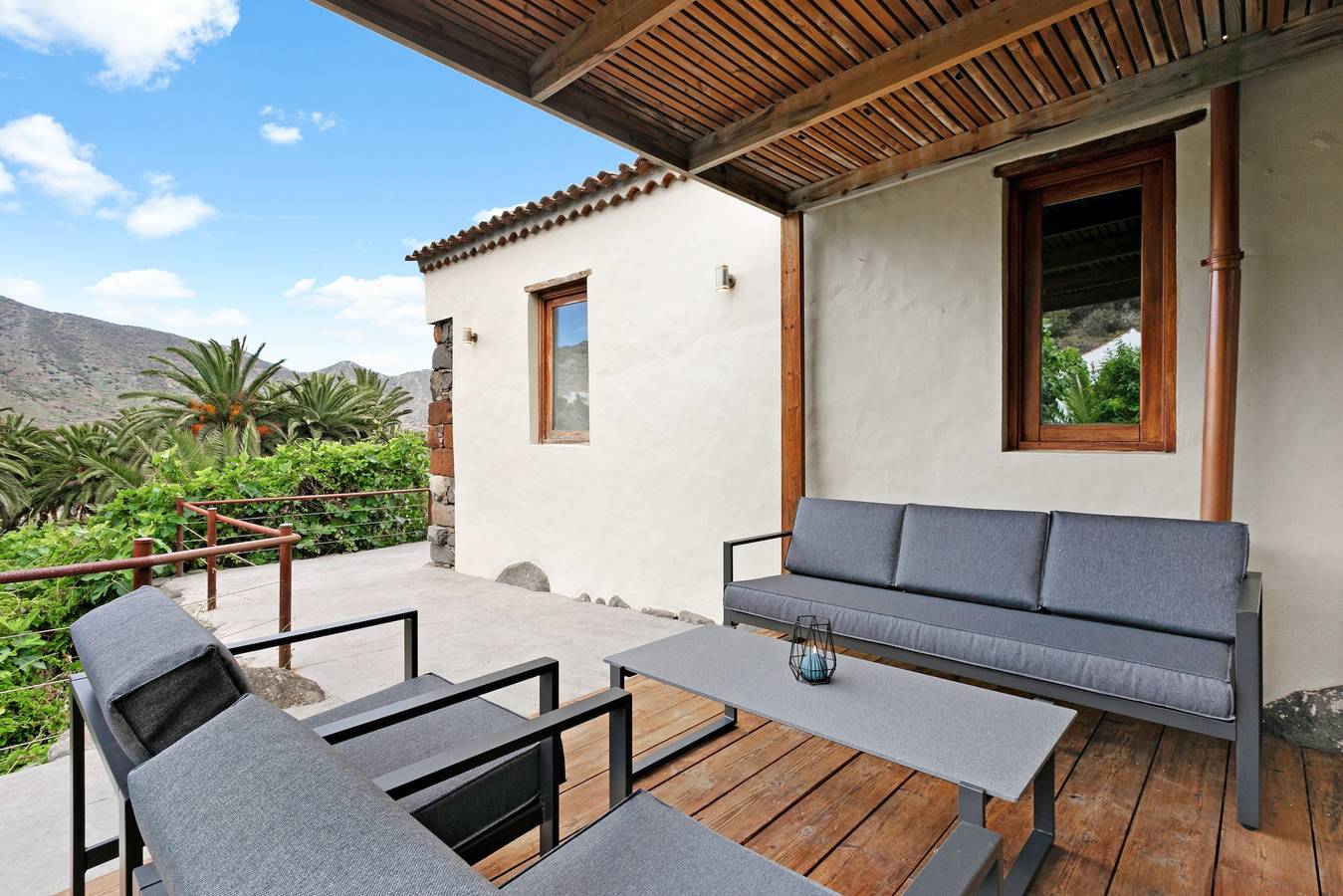 Casa de vacaciones 'El Portillo 1' con terraza privada, jardín privado y Wi-Fi in Buenavista del Norte, Tenerife Norte