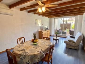 Gîte pour 4 Personnes dans Sigean, Côte d'Améthyste, Photo 1