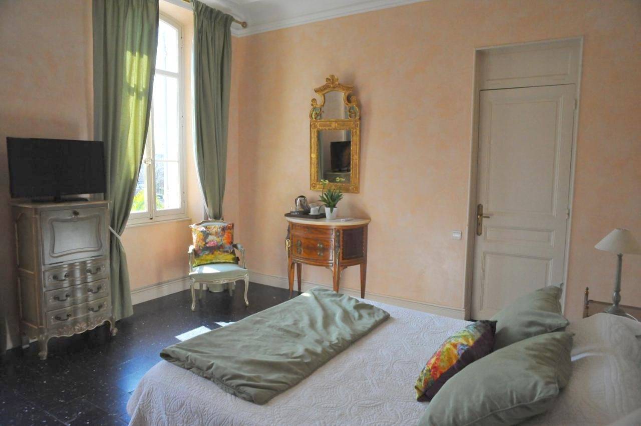 Villa Valflor chambres d'hôtes et appartements in Marseille, Région de Marseille