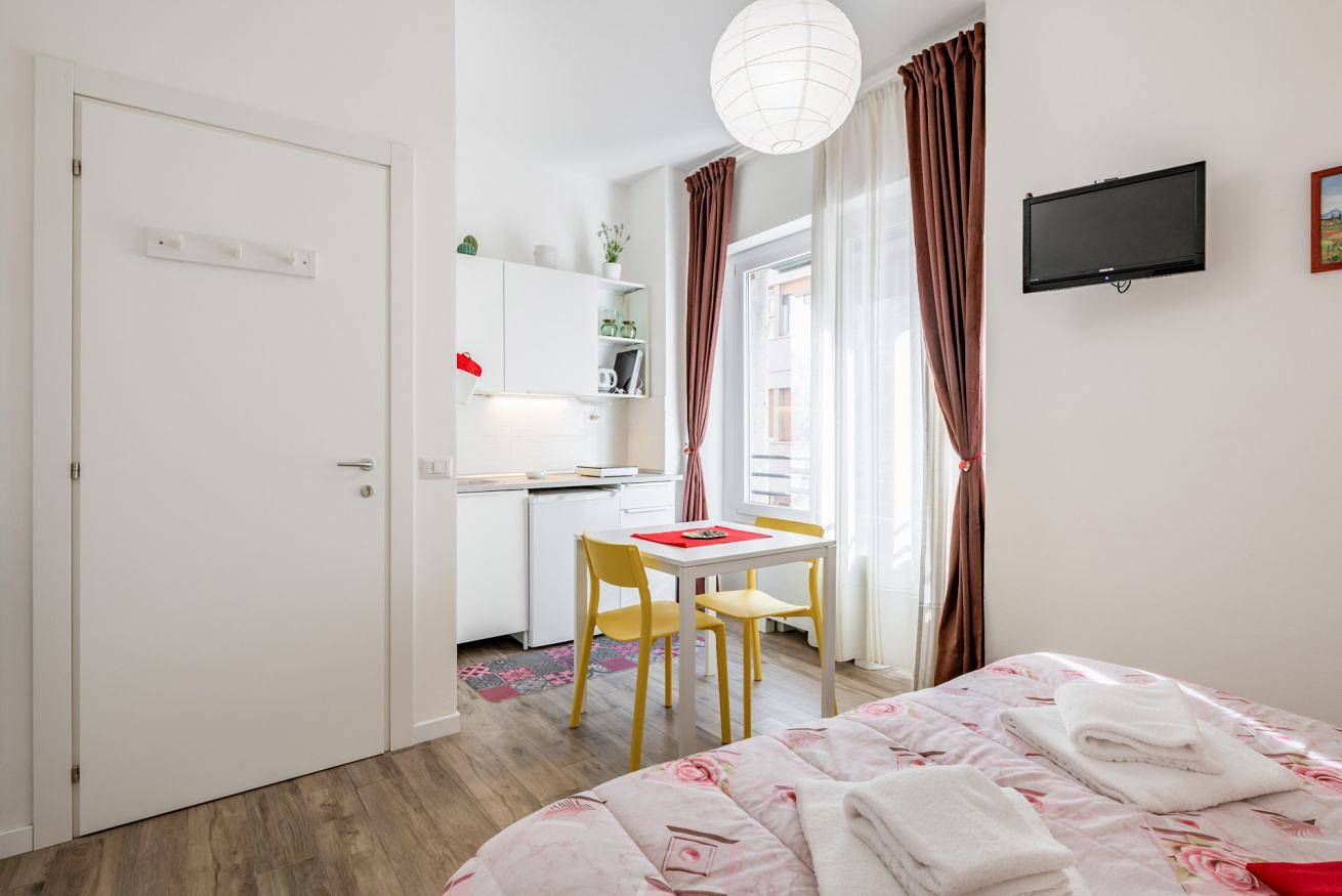 Apartamento entero, Guesthost - Fortezza Functional Studio in Florencia centro, Florencia