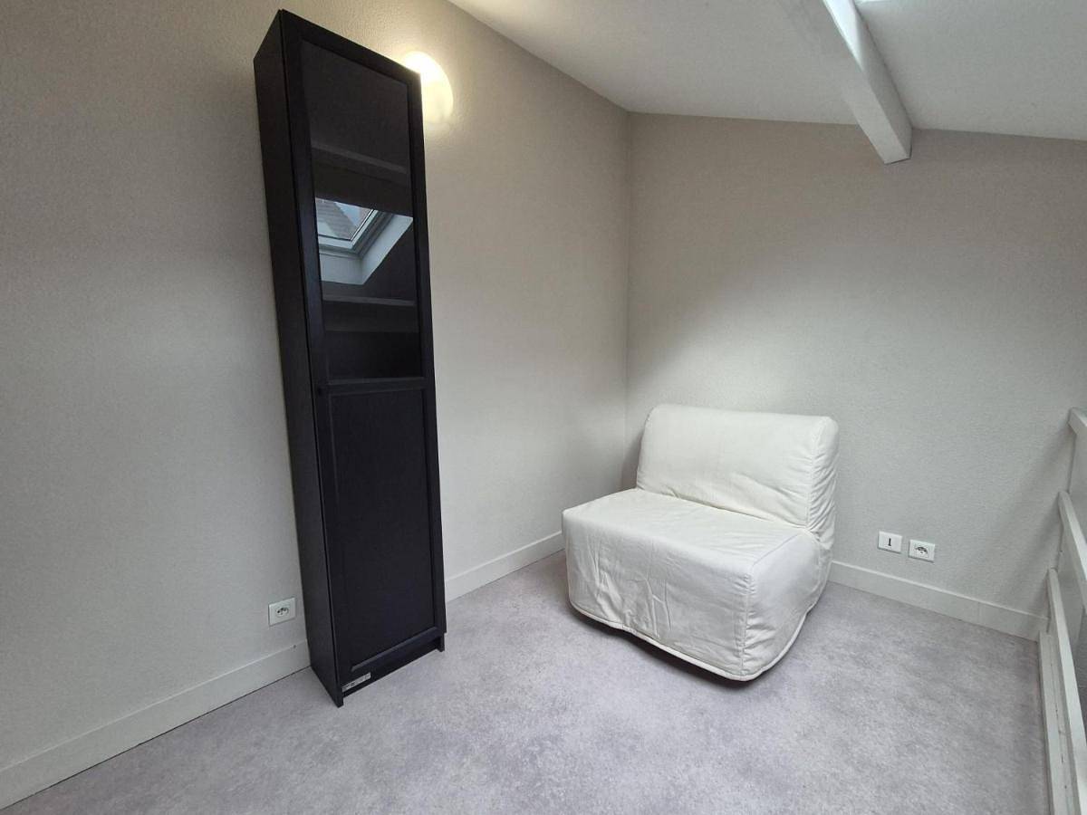 Appartement entier, One-Bedroom Apartment in Cusset, Région de Vichy