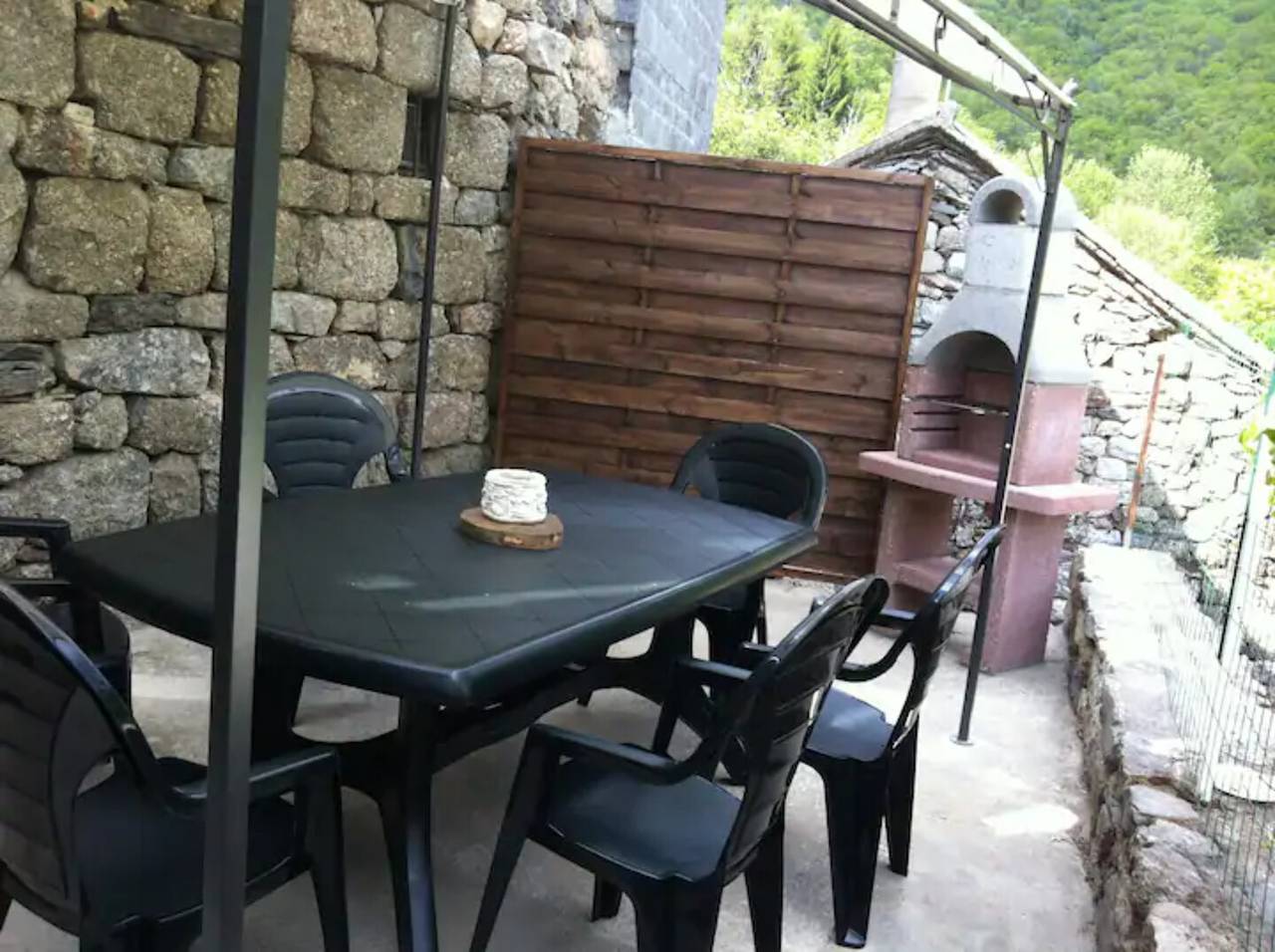 Maison de vacances 'La Jeannette' avec vue sur les montagnes, piscine privée et Wi-Fi in Sablières, Parc naturel régional des Monts d'Ardèche