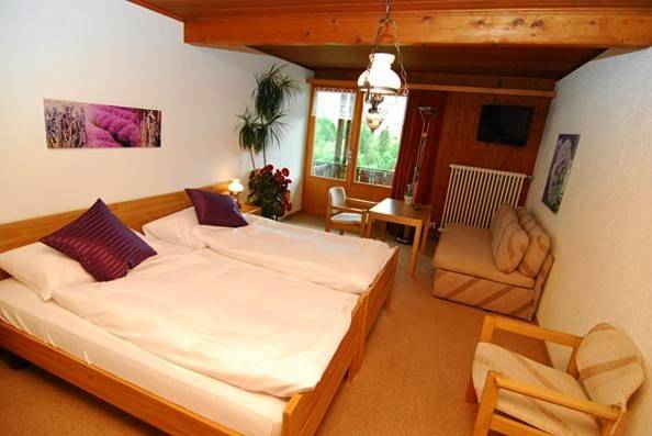 Hôtel pour 2 personnes, avec vue et terrasse, animaux acceptés à Sigriswil - 2