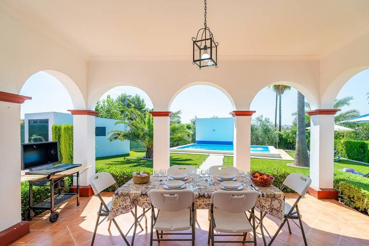 Casa Rural El Azahar – Komfortables Landhaus mit privatem Pool und großem Garten in Marchena, Sevilla Provinz