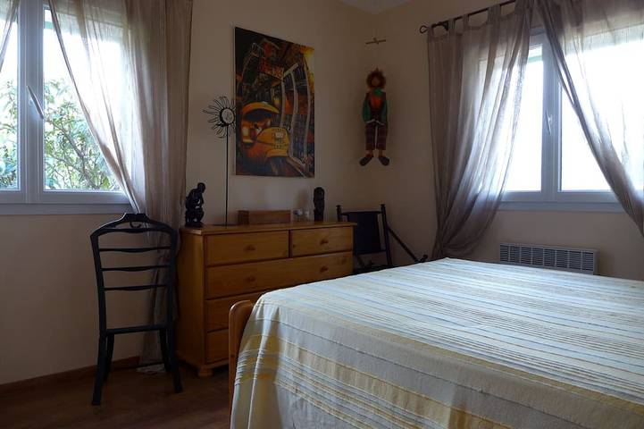 Location de vacances pour 8 personnes, avec jardin et terrasse à Bastelicaccia - 4