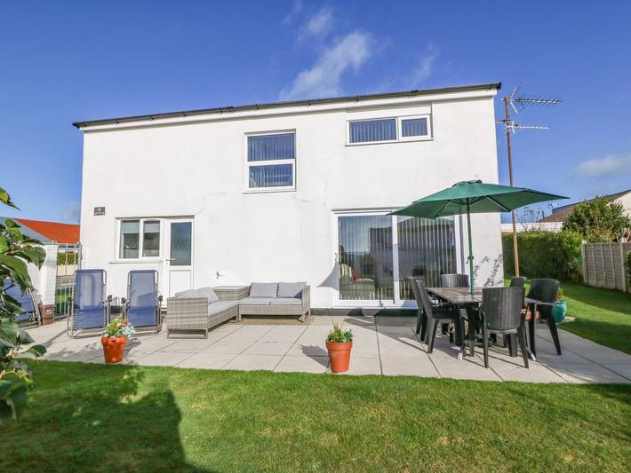 Cottage for 7 people, with garden in Wales