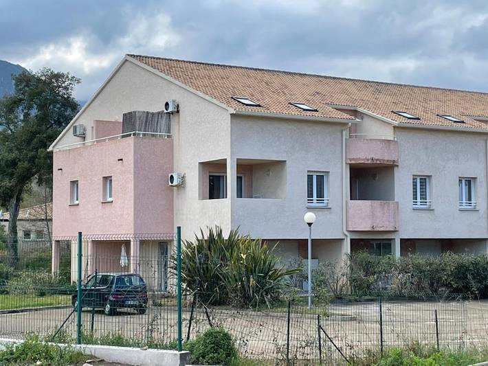 Gîte pour 4 personnes, avec piscine ainsi que terrasse et vue, animaux acceptés dans Plage Venga Di L Oru Santa Maria Poggio - 2