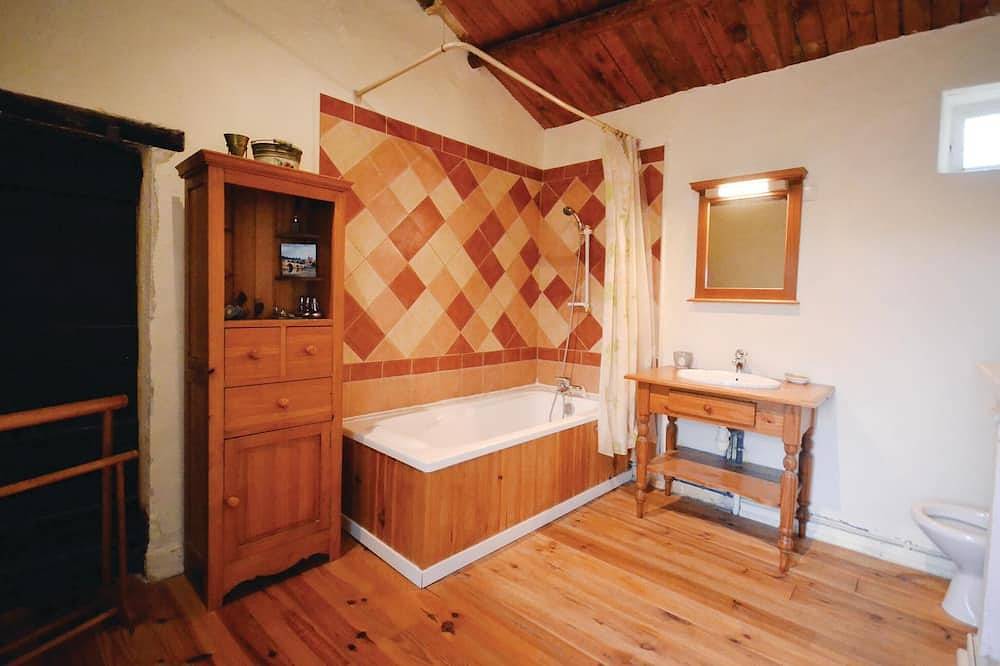 Gezellig huis in Valreas met Wifi in Valréas, Enclave de Valreas