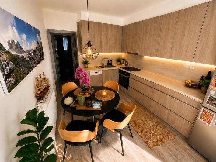 Gîte pour 4 personnes, avec Balcon et Terrasse ainsi que Jardin et Vue à Prievidza
