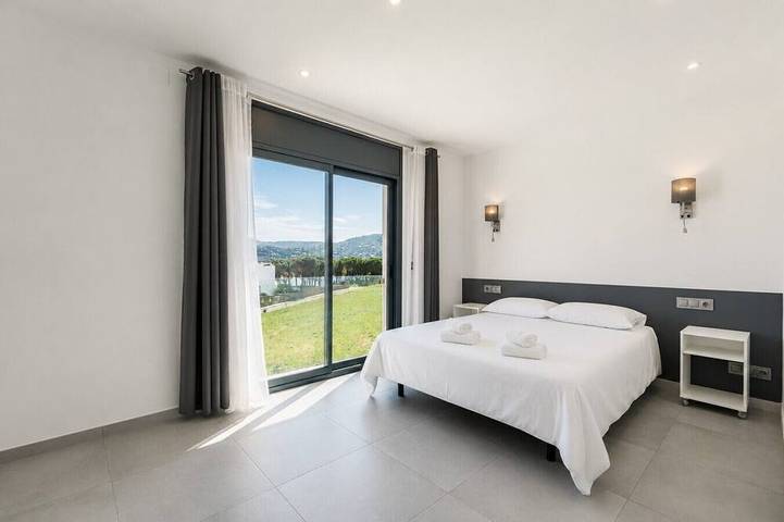 Villa Cala Prona : Private Mediterranean Retreat in Platja d'en Pere Esteve (el Port de la Selva), el Port de la Selva