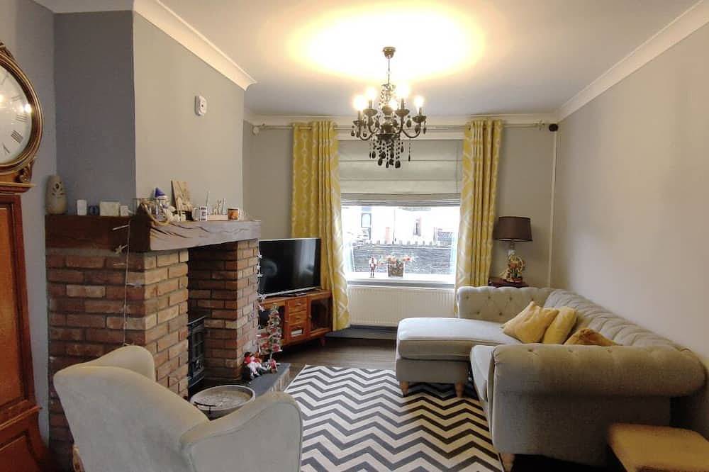 Charming 3 bedroom house with a warmth character in Brecon Beacons