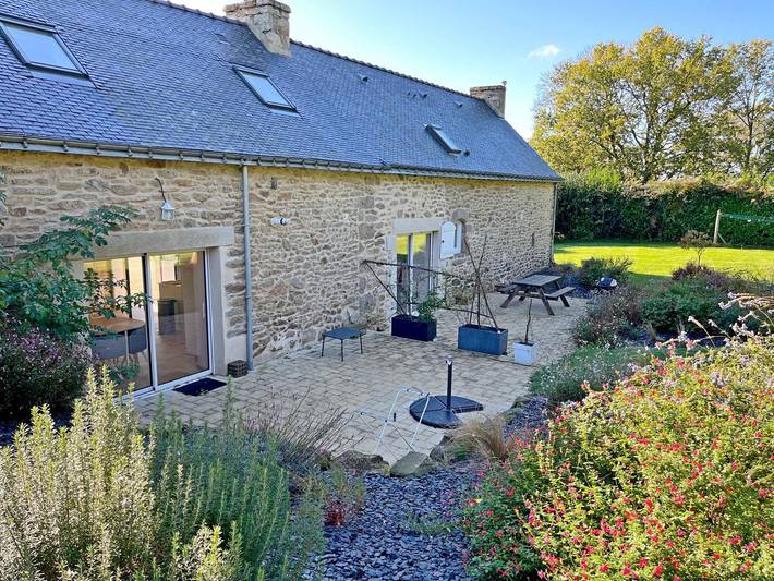 Gîte pour 4 personnes, avec jardin à Pluneret - 2