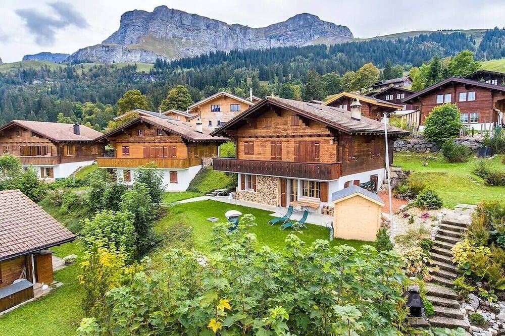 Familienfreundliche Ferienwohnung, modern und gemütlich eingerichtet in Axalp, Brienz