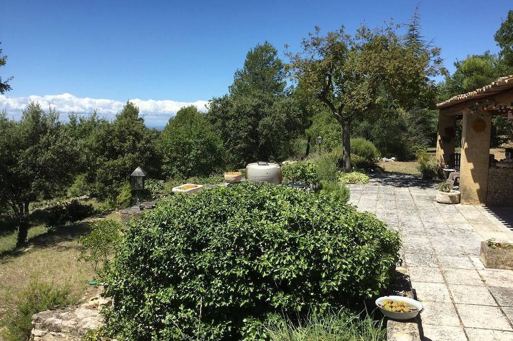 Estate, Provence, Venasque, Mont Ventoux, 4 Ha, Pano 360 Swimming Pool 12X6. 3*. in Venasque, Parc naturel régional du Mont-Ventoux
