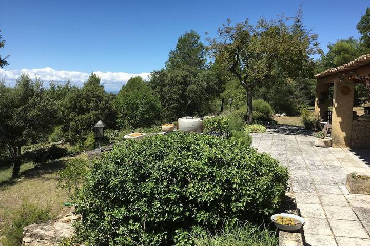 Location de vacances pour 8 personnes, avec jardin, animaux acceptés à Venasque - 4