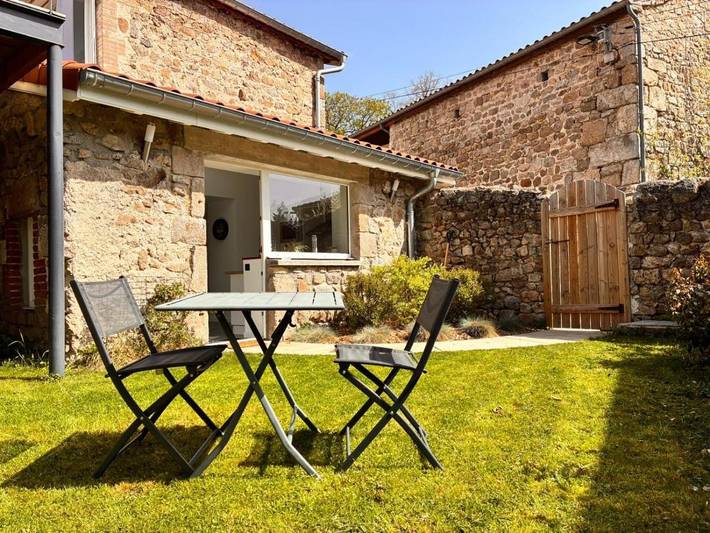 Appartement de vacances pour 2 personnes, avec Jacuzzi ainsi que Terrasse et Jardin