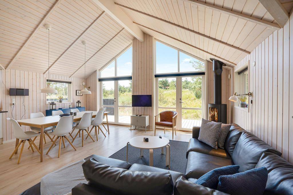 Strandnahes Ferienhaus mit Whirlpool und Sauna in Vejers Strand, Varde