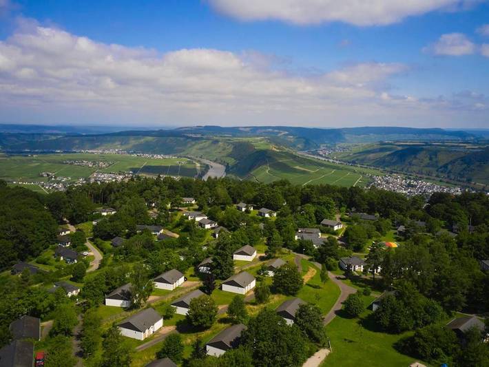 Ferienpark für 6 Personen, mit Terrasse und Pool an der Mosel
