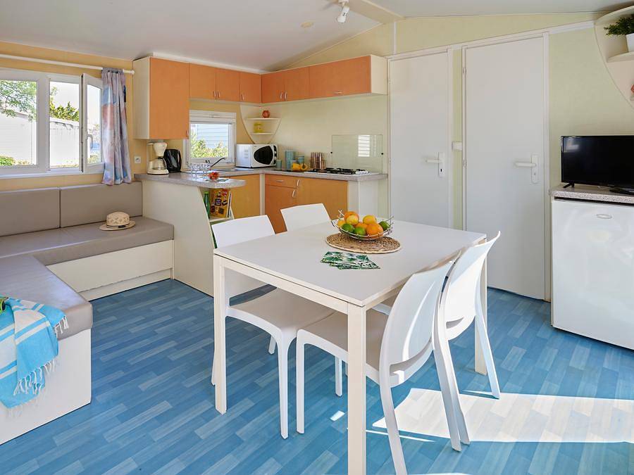 Camping La Corniche - Mobilhome 4 personnes - Océan Éco 4 personnes in Plozévet, Côte de Cornouaille