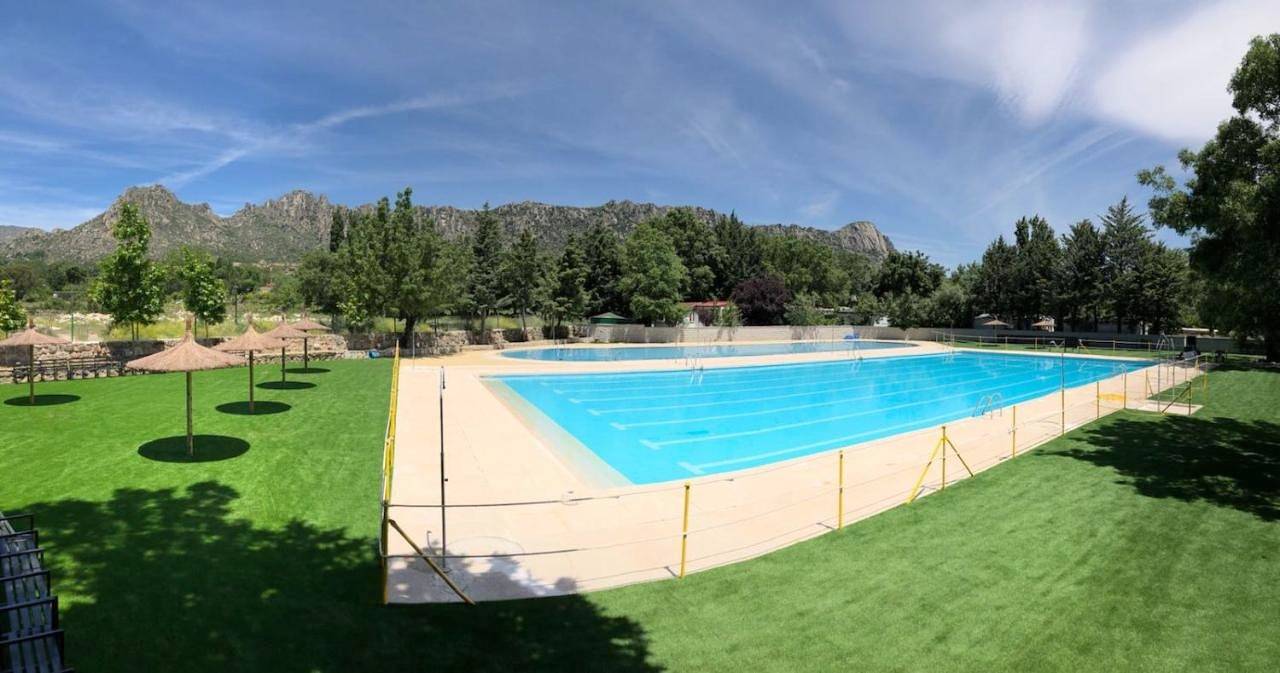 Camping Pico De La Miel in La Cabrera, Provincia de Madrid