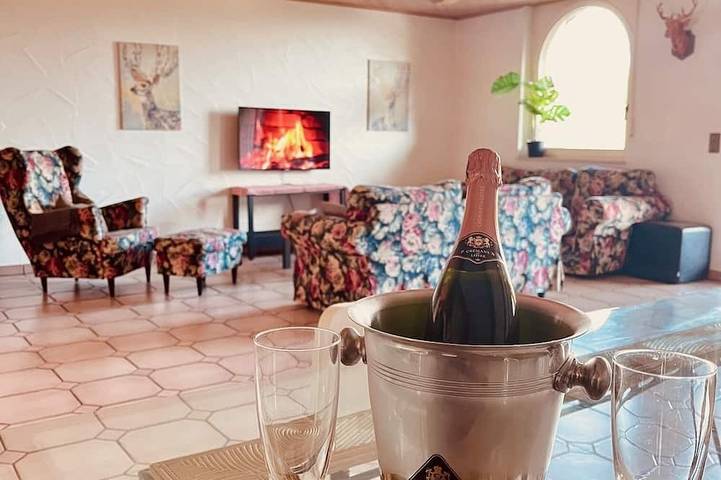 Ferienwohnung für 8 Personen, mit Balkon - 1