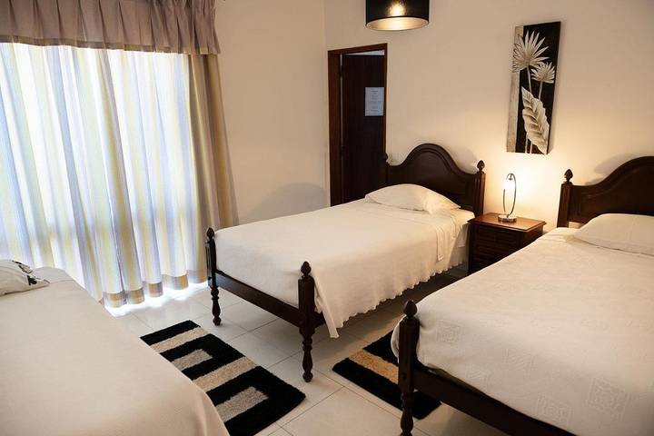 Maison d’hôte pour 2 personnes, avec jardin ainsi que vue sur le lac et vue à Aljezur - 3