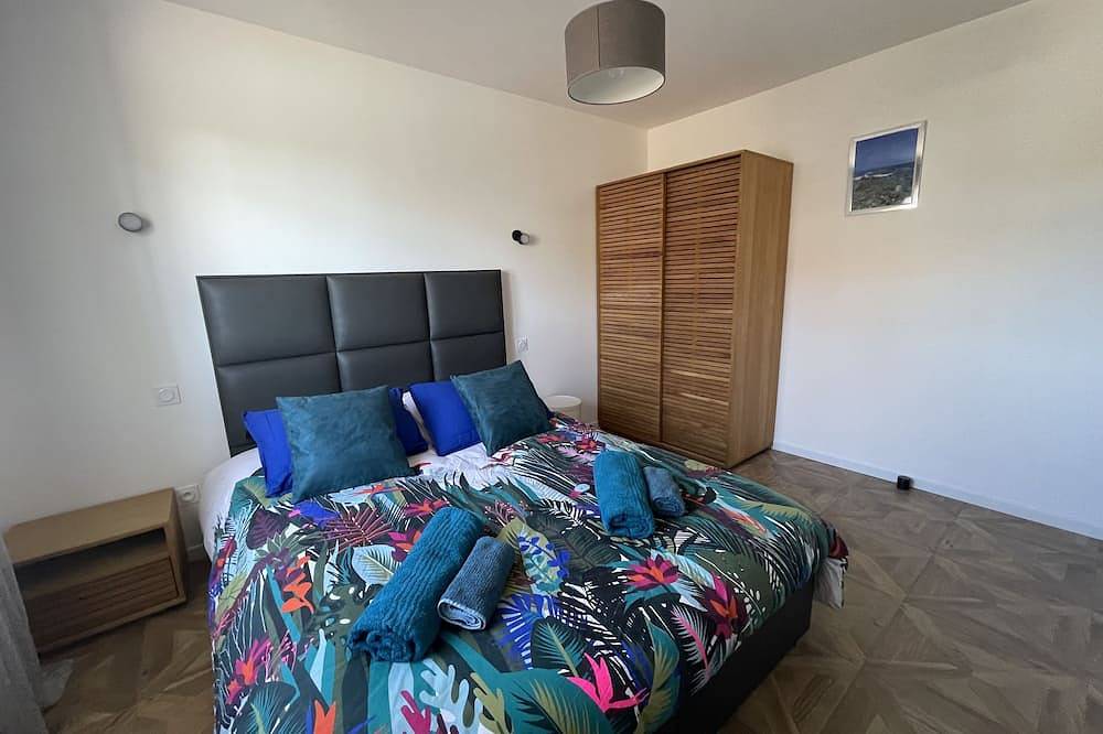 Magnificent new villa between sea and mountains, between Porticcio and Ajaccio in Cauro, Ajaccio und Umgebung