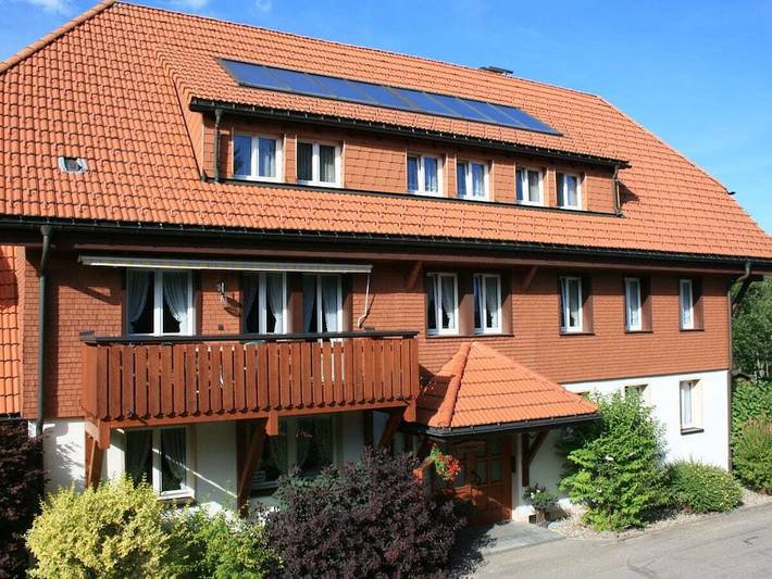 Ferienhaus für 2 Personen, mit Balkon und Garten in Hinterzarten