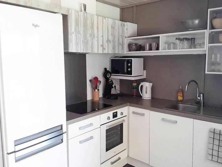 Gîte pour 7 personnes, avec piscine et jardin à Pomérols - 4