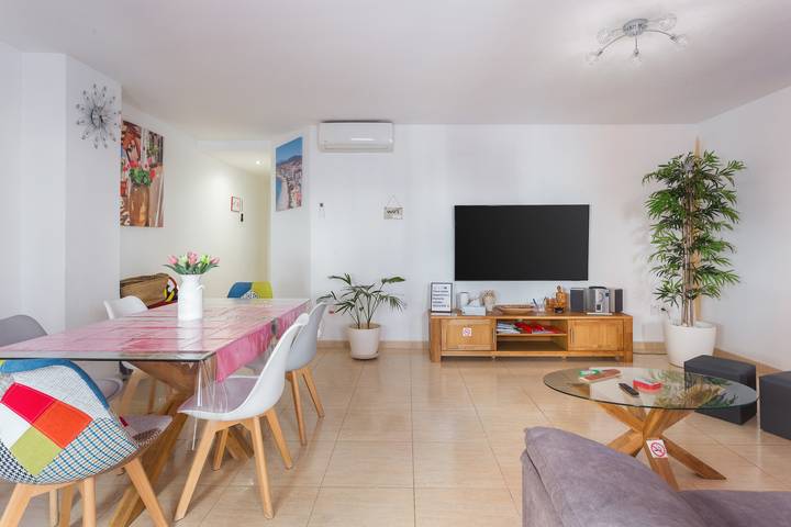 Ganze Wohnung, Apartment 'La Posada Del Centro' mit privater Terrasse, WLAN und Klimaanlage in Dénia, Costa Blanca