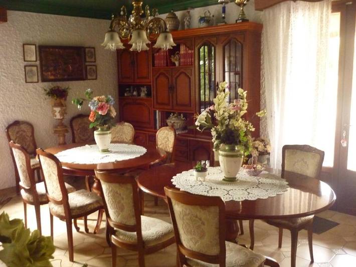 Chambre d’hôte pour 4 personnes, avec Balcon et Terrasse ainsi que Jardin et Piscine à Cahors