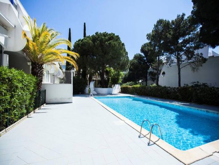 Gîte pour 6 personnes, avec balcon et piscine, adapté aux familles dans Golf de la Grande Motte - 3