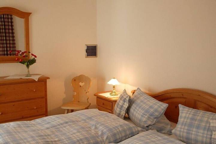 Hütte für 4 Personen, mit Garten in Baiersbronn - 2