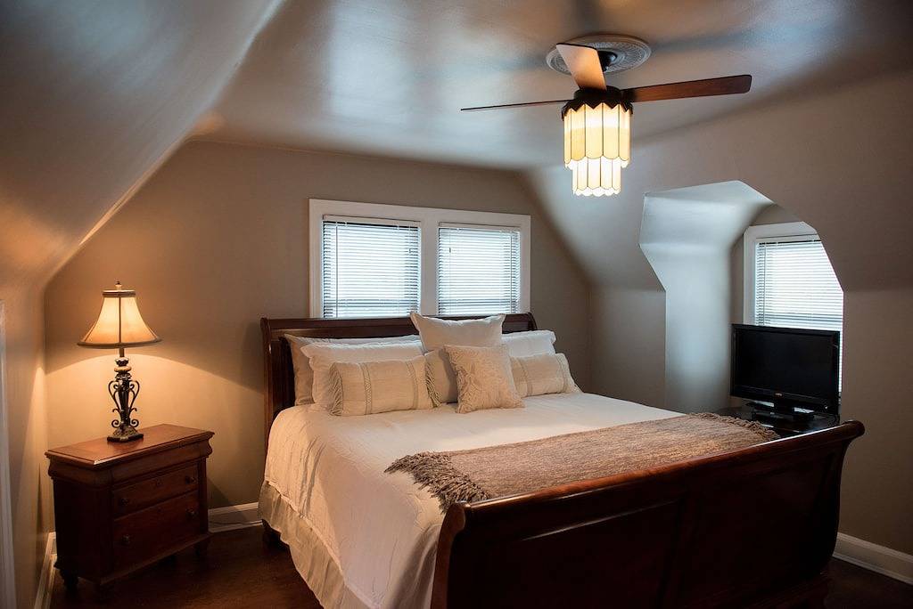 Urige 1932 \"Bissman Cottage\" komplett renoviert, in der historischen Innenstadt in Springfield (MO), Greene County (MO)