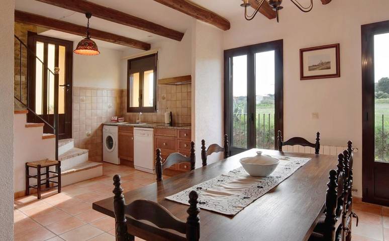 Location de vacances pour 6 personnes, avec terrasse et vue, animaux acceptés à Espolla - 4