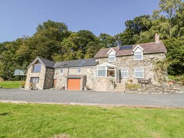 Cottage for 8 People in Denbighshire, North-Wales, Photo 1
