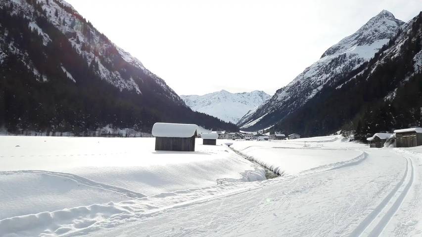 Hütte für 5 Personen, mit Sauna und Garten im Pitztal - 4