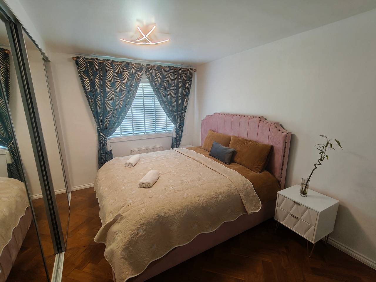 Ganze Ferienwohnung, Apartment Sleeps 6 with Wifi in West Dunbartonshire