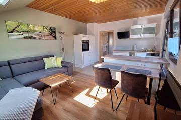 Ferienwohnung für 3 Personen, mit Balkon und Garten in Obersulm