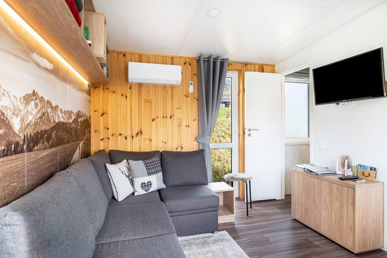 Ferienhaus 'Tiny-Haus Nr 15' mit Bergblick, Wlan und Klimaanlage in Untergriesbach, Passauer Land