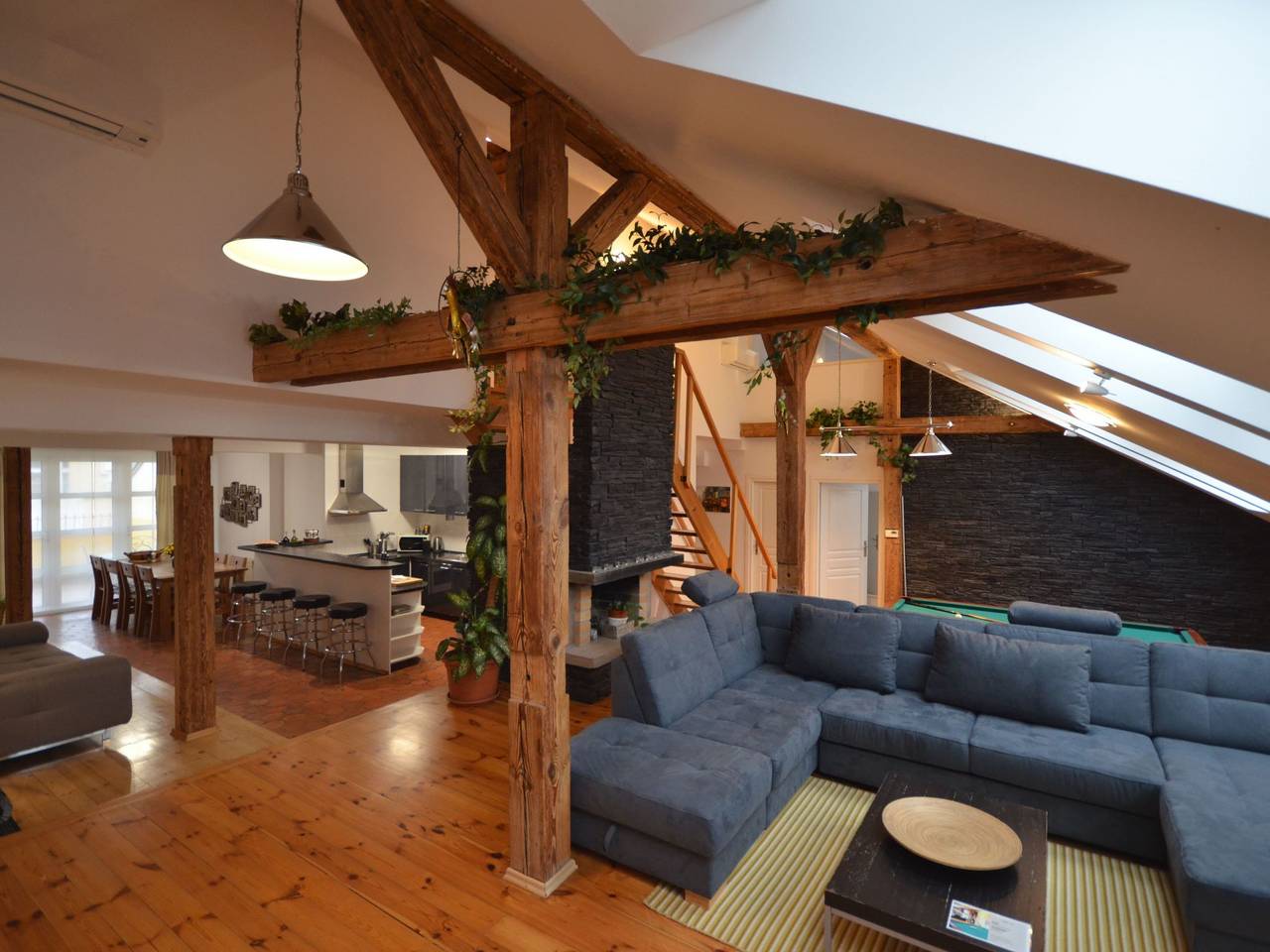 Geheel appartement, Wohnung "Attic Josefov" mit eigener Terrasse in Staré Město, Praag