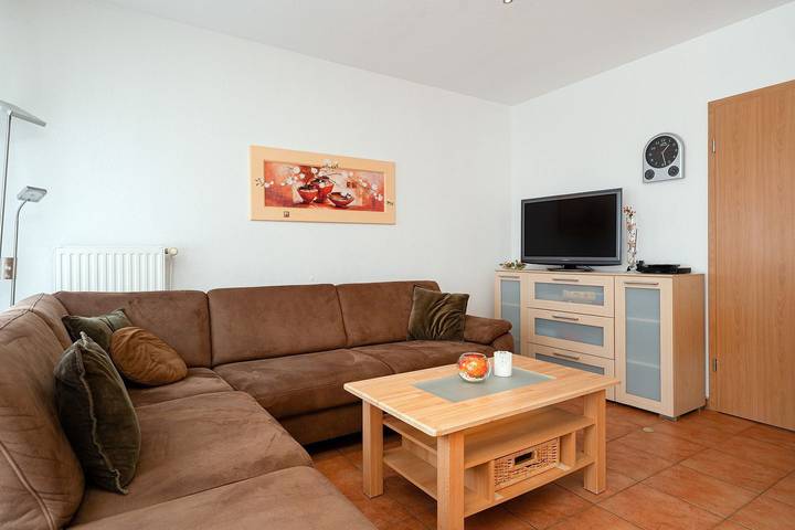 Ganze Wohnung, Schöne Erdgeschosswohnung in Strandnähe in Norddeich, Norden und Umgebung