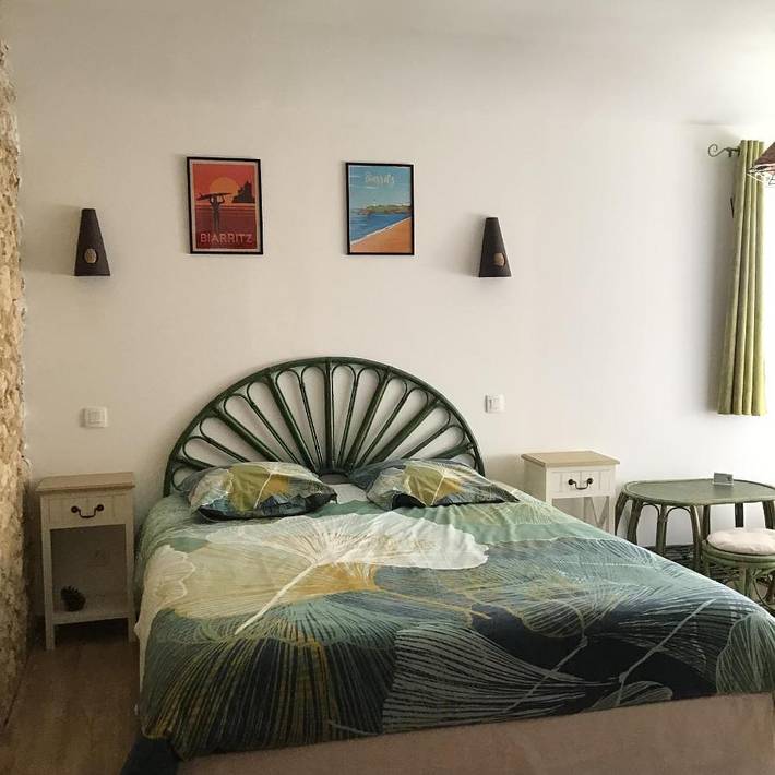 Chambre d’hôte pour 2 personnes, avec jardin et piscine ainsi que terrasse et vue dans les Landes - 4