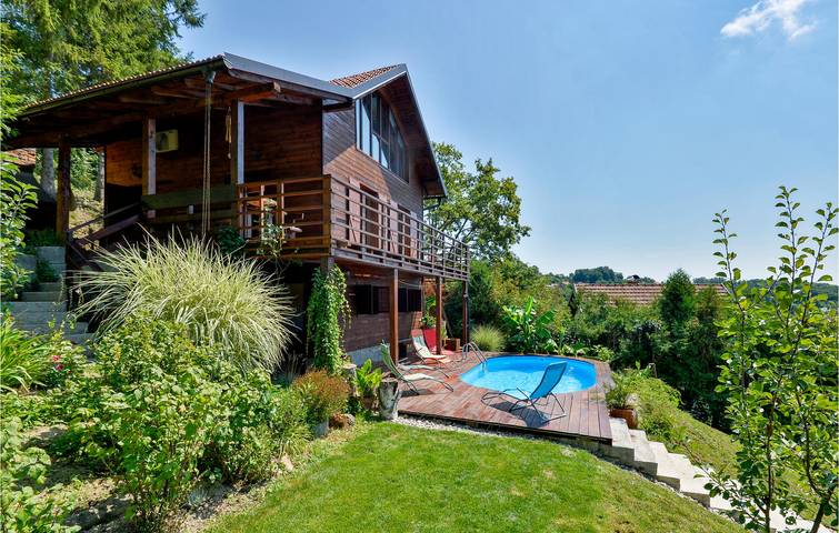 Reizende 2-Zimmer-Wohnung mit Pool, Terrasse und WLAN in Zagreb und Umgebung