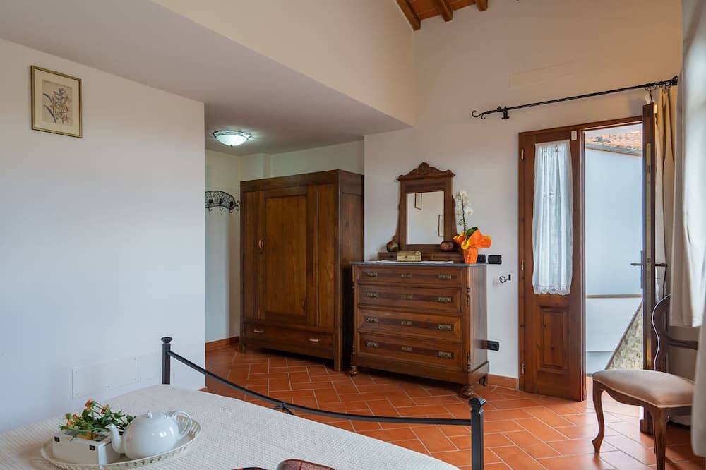 Melograno in Terranuova Bracciolini, Valdarno
