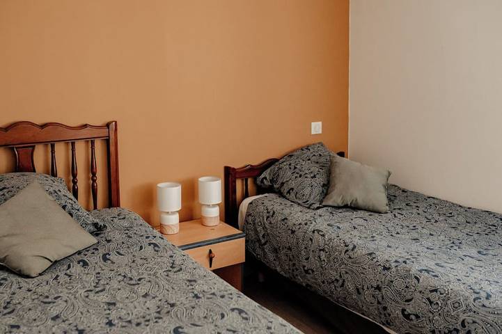 Location de vacances pour 4 personnes, avec terrasse et jardin à Gelles - 2