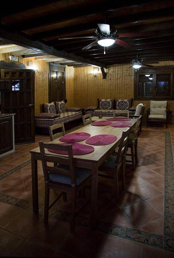 Casa rural para 16 personas, con Terraza además de Piscina y Vistas en Uclés - 2