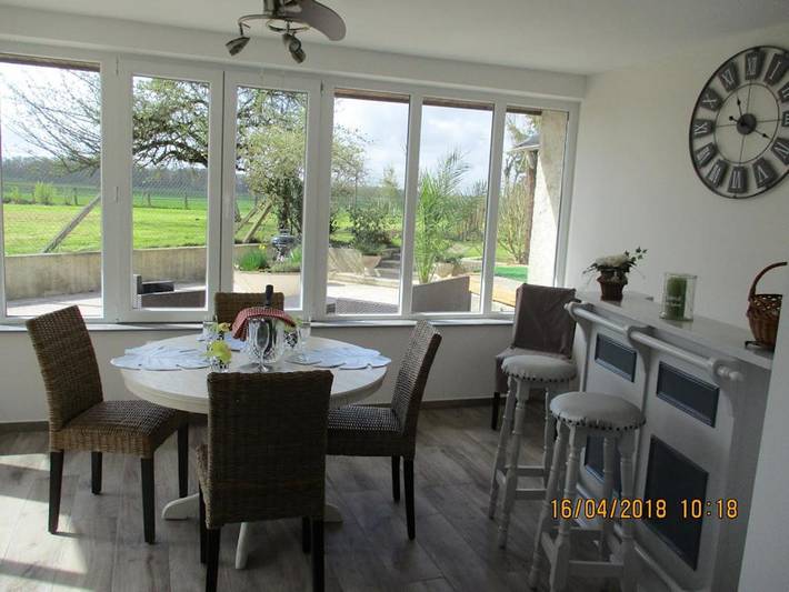 Location de vacances pour 7 personnes, avec terrasse dans Fromentières (Marne)